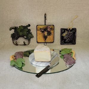 Assorted Grape/ Wine/ Cheese Items